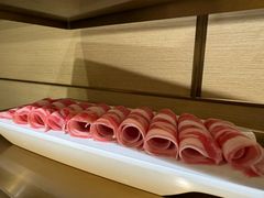 -海底捞火锅(曹安公路店)
