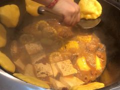 -袁小二大东北铁锅炖(吉祥村总部)