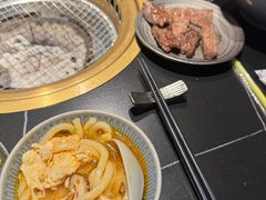 -山川小町·极番烧肉(新地假日广场店)