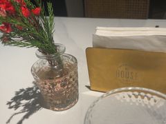 -静香HOUSE·全时段融合餐厅(七星欢乐颂店)