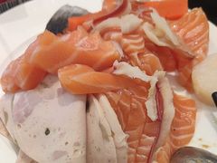 -东方红海鲜百汇(国际大厦店)