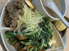 -素满香·全民食养自助(长宁龙之梦店)