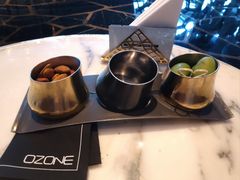 -OZONE 顶楼酒吧(香港丽思卡尔顿酒店)