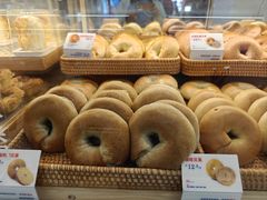-红星前进面包牛奶公司(君太店)