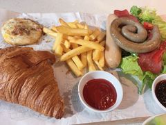 -东方豪客牛排意面披萨(金凤万达店)