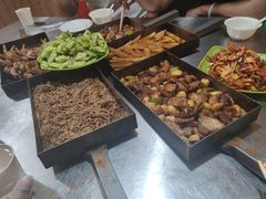 -老三李村河底戳子肉(总店)