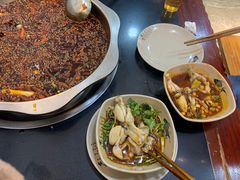 -鸿顺老铁锅美蛙鱼府(解放碑店)