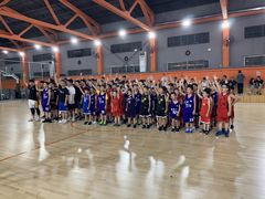 -呈康体育青少年篮球培训班(虹口店)