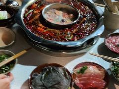 -正贰捌经重庆老火锅(建设路店)