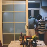 友家小聚，祝贺新婚