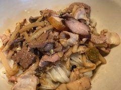 干拌猪杂老友粉-漆黑觉米粉(三里屯店)