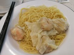 鲜虾云吞面-明园茶餐厅(沙头角店)