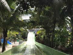 景点-亚马逊丛林水乐园