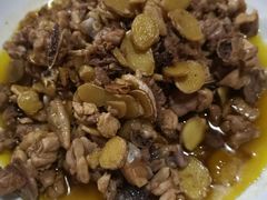 老姜炒仔鸡-恋拐子油爆虾·家常菜