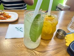 -Dragon Pizza•圆脸龙披萨·牛排餐厅