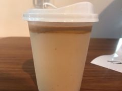 -Line 咖啡(石厦花园店)