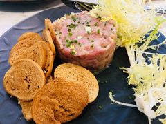 -La Mer Restaurant & Lounge