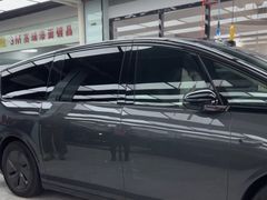 -新月LLumar龙膜汽车贴膜官方授权(肖村桥店)
