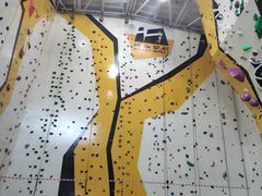 -问山MountQuest攀岩馆