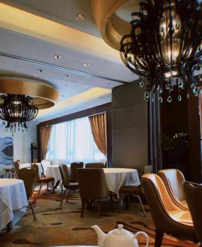 金悦轩海鲜酒家(南宁店)-"「生煎雪花和牛包」「竹笙茜菜牛肉肠粉」生