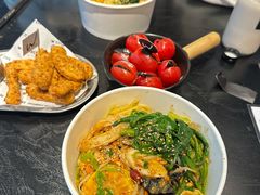-W COLLECTIVE  DESSERT SHOP