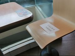 -麦当劳(展览路店)