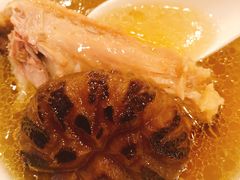 章鱼冬菇煲鸡-岭南海晏楼(滨江东总店)