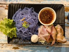 -蝶豆花蓝面条