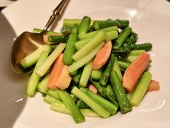 芭乐炒芦笋-甄御•海鲜新青岛菜(麦岛店)