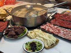 -刘少华贵州小黄牛·鲜牛肉火锅(总店)