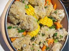 -阿瓦山寨·湘菜现炒·剁椒鱼头王(咸阳总店)