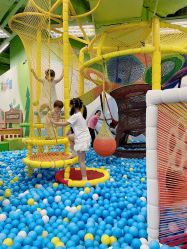 -莫莉幻想儿童乐园(深圳东湖永旺店)