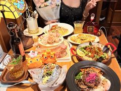 -秘密旅行Bonjour(黑金冠 江南西店)