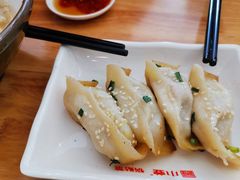 -小姜锅贴(凤凰街店)