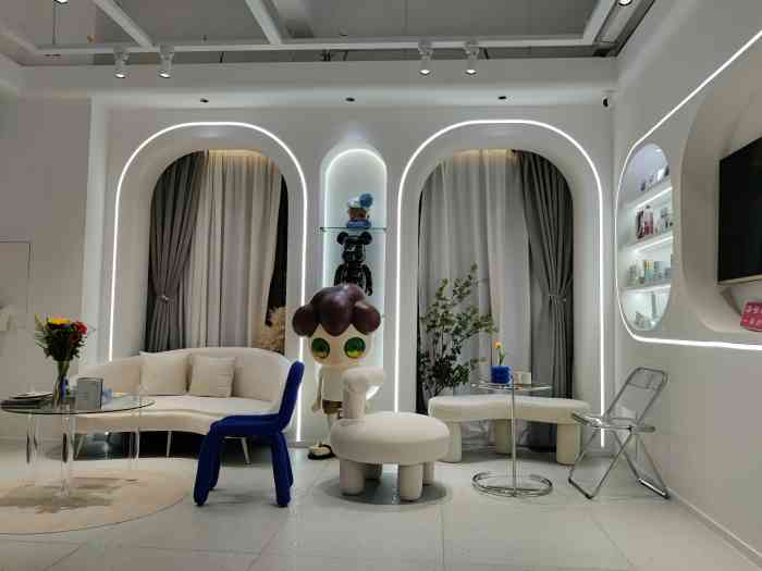 童颜皮肤管理·美甲美睫(岭南站店)-"【项目】小气泡第一次体验美容