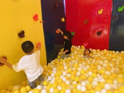 -宝燕乐园(闵行旗舰店)