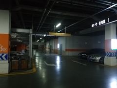 -华宇广场·停车场