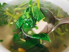 青菜豆腐汤-来韶饭店
