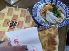 -元志初腊汁肉夹馍(钟楼粉巷店)