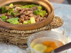 牛肉煲仔饭-嘉华小吃(蛇口市场店)