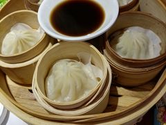 鸡汁鲜肉小笼汤包-南小馆(迪士尼小镇店)