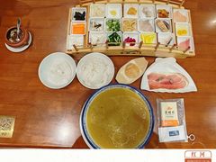 -香麒园·过桥米线·南湖雅宴