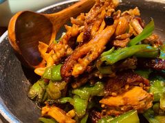擂辣椒烧手撕鸡-吃饭皇帝大(合生汇店)