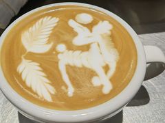 拿铁-Seesaw Coffee(上海国金中心店)