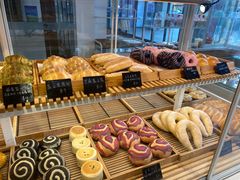 -焙丽拾光(麦凯乐直营店)