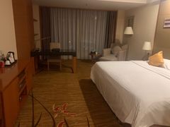 -无锡鼎尚皇冠酒店