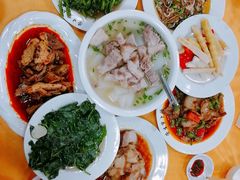 -荣生萝卜汤饭店