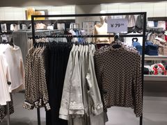 -H&M(星河城店)