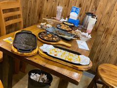 -老东镇啤酒屋海鲜加工·蒸汽海鲜·海鲜烧烤(台东店)