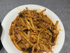 -鑫小城故事·砂锅·排骨藕汤(兴业路店)